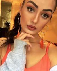 Konya Sarışın Escort: Taş Gibi Vücut ve Sıcakkanlı Bir Ruh