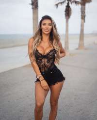 Konya'da Genç ve Güzel Bir Escort: Aylin