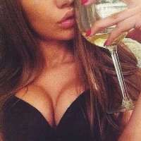 Tahrik Edici Konya Cimcif Escort: Ölçüleriyle Büyüleyen Kadın